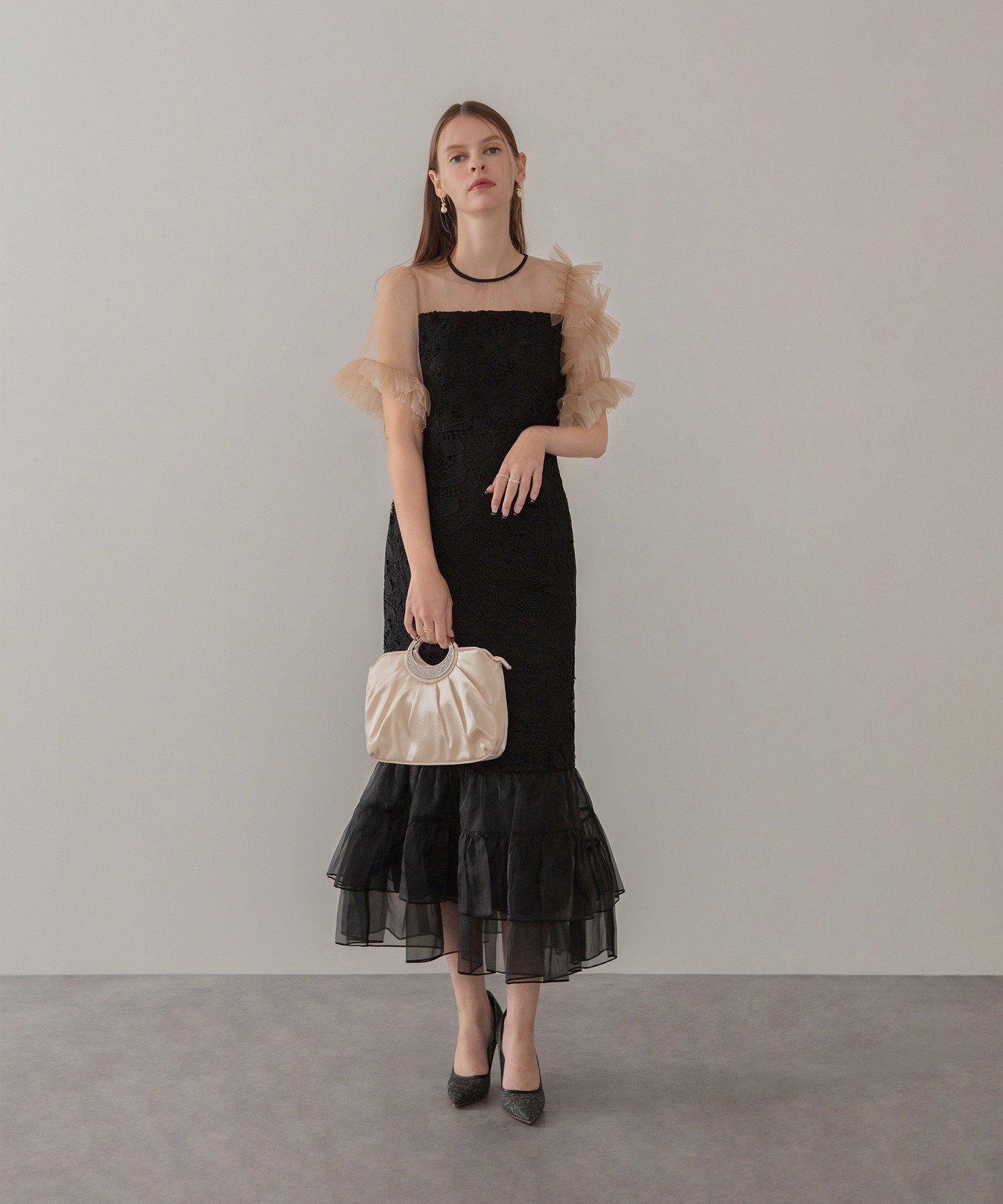 Leja｜Leja-アシンメトリーチュールスリーブレースフリルヘムIライン