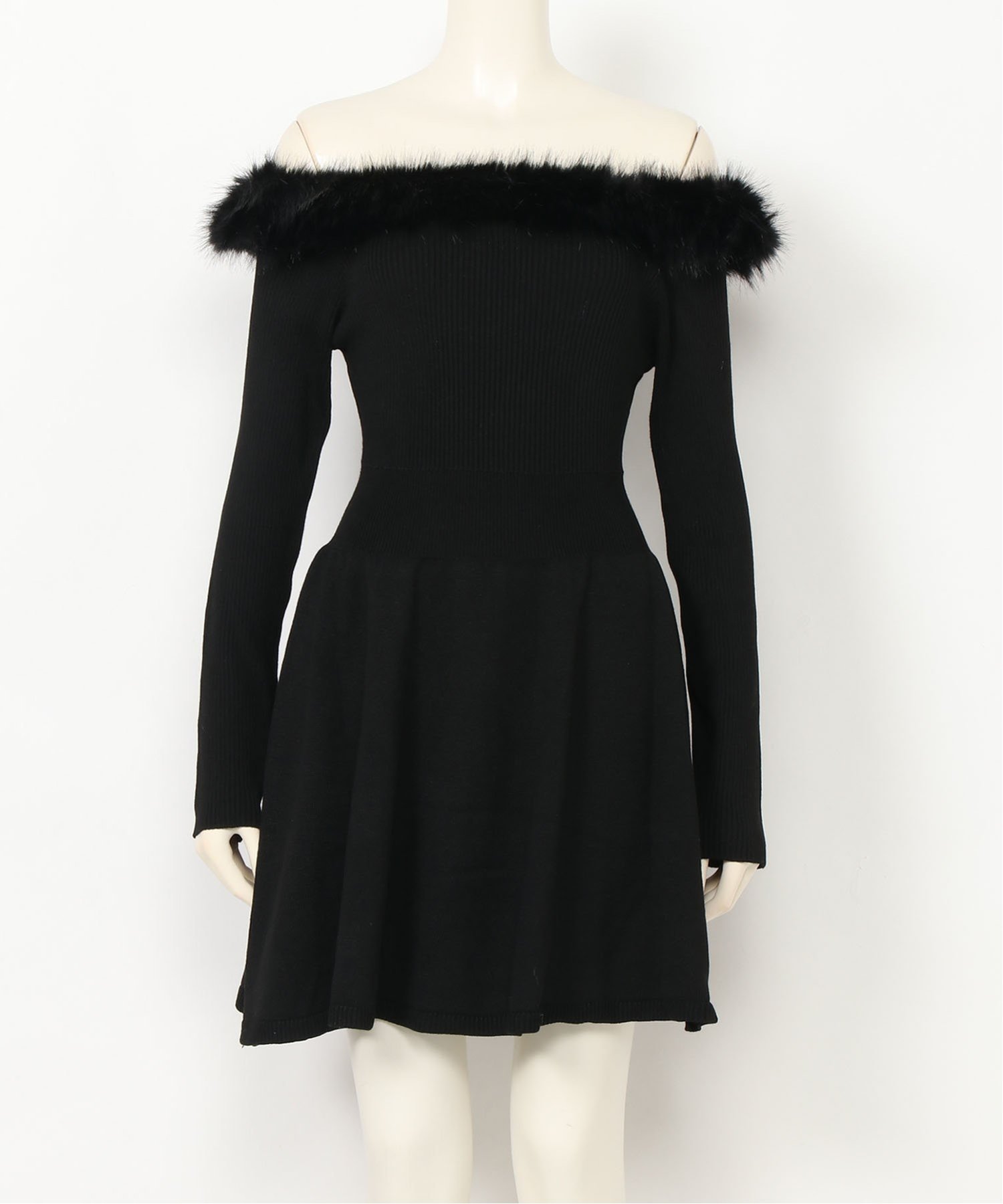 LIP SERVICE｜LIP SERVICE/(W)ファーオフショルフレアニットワンピース