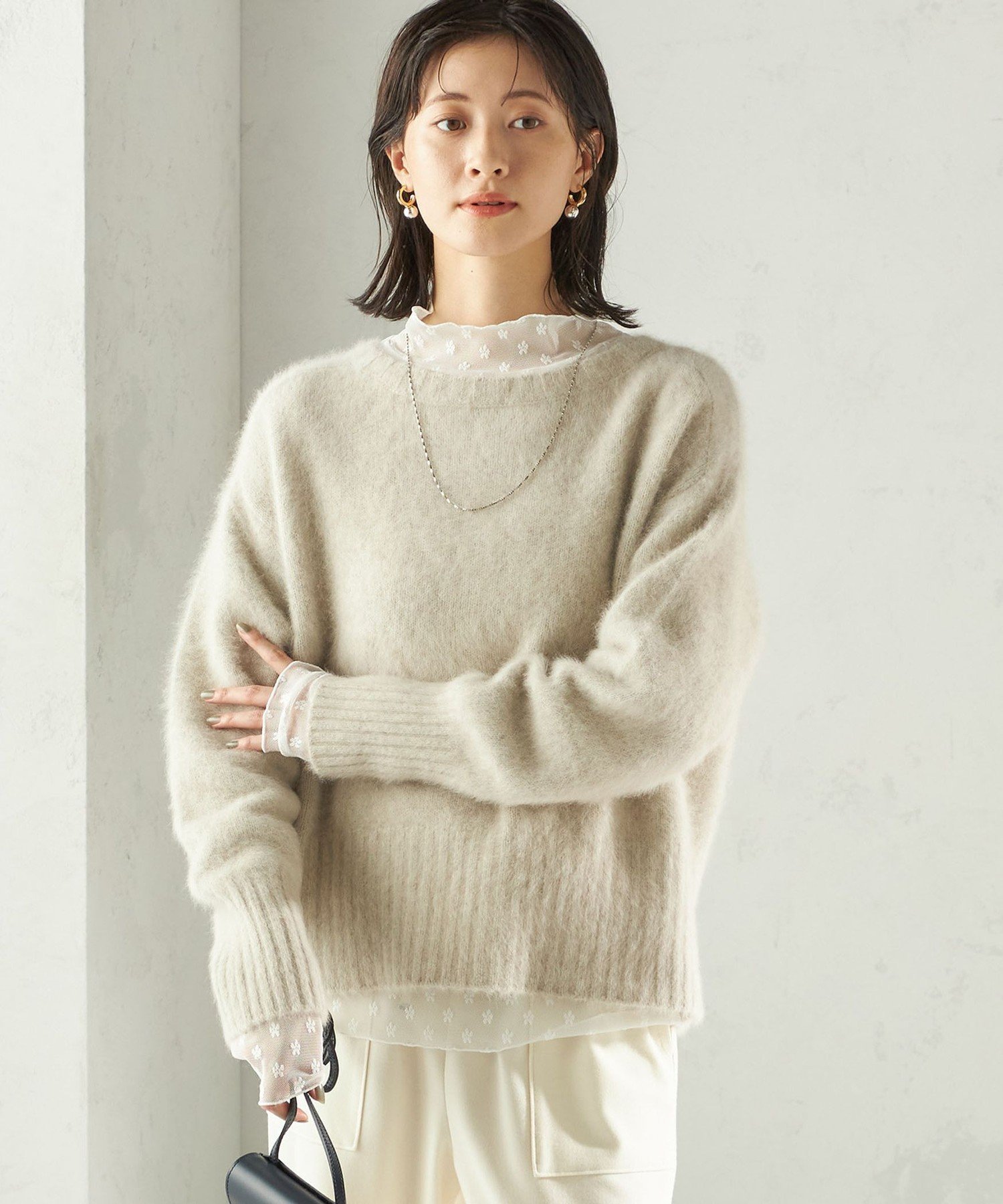 お値下げしました！【ほぼ未使用】SHIPS フォックスニットセーター　アイボリー SHIPS（シップス） ニット セーター 「手洗い可能」フォックス クルー