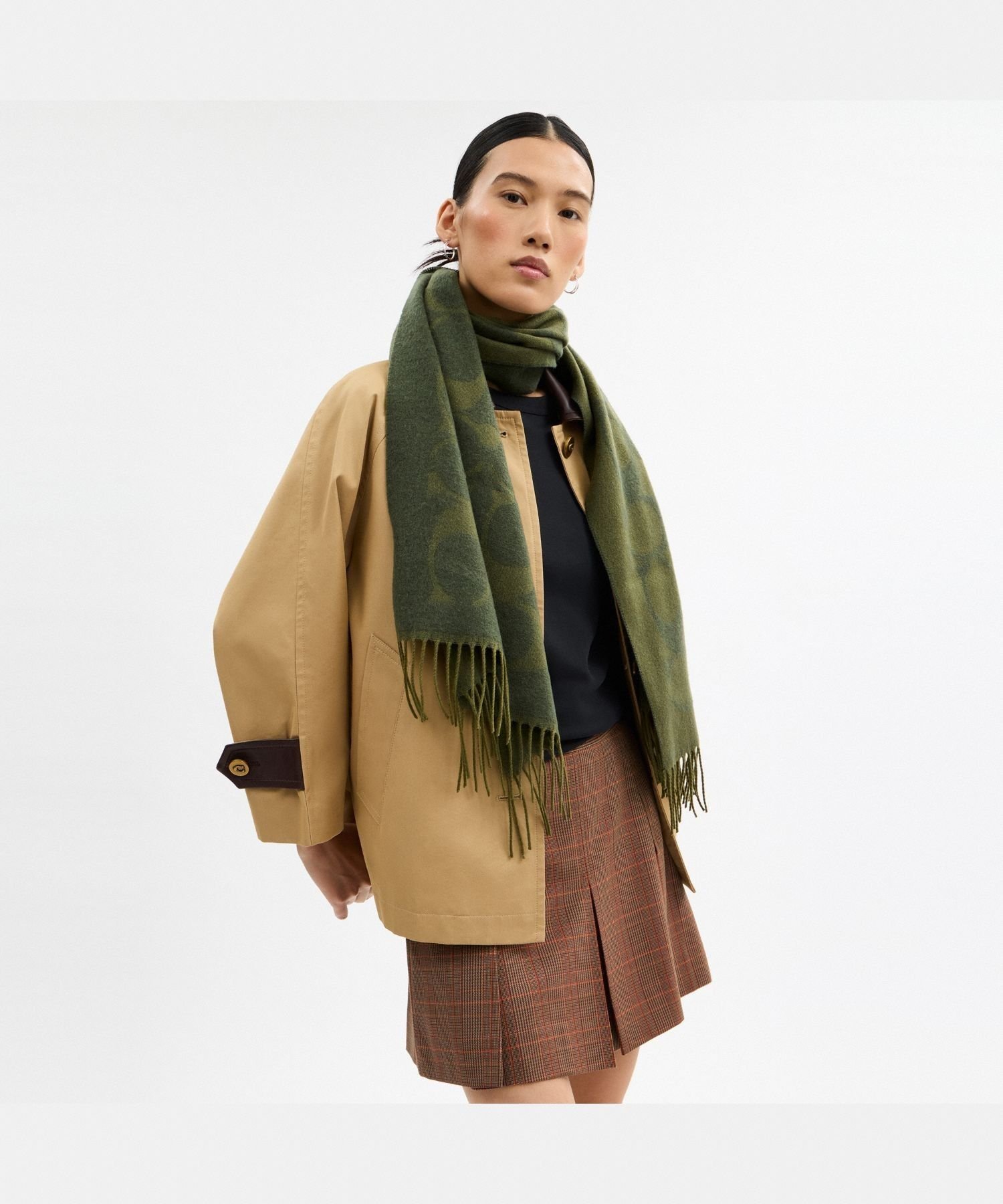 COACH OUTLET｜【公式】シグネチャー オーバーサイズド マフラー