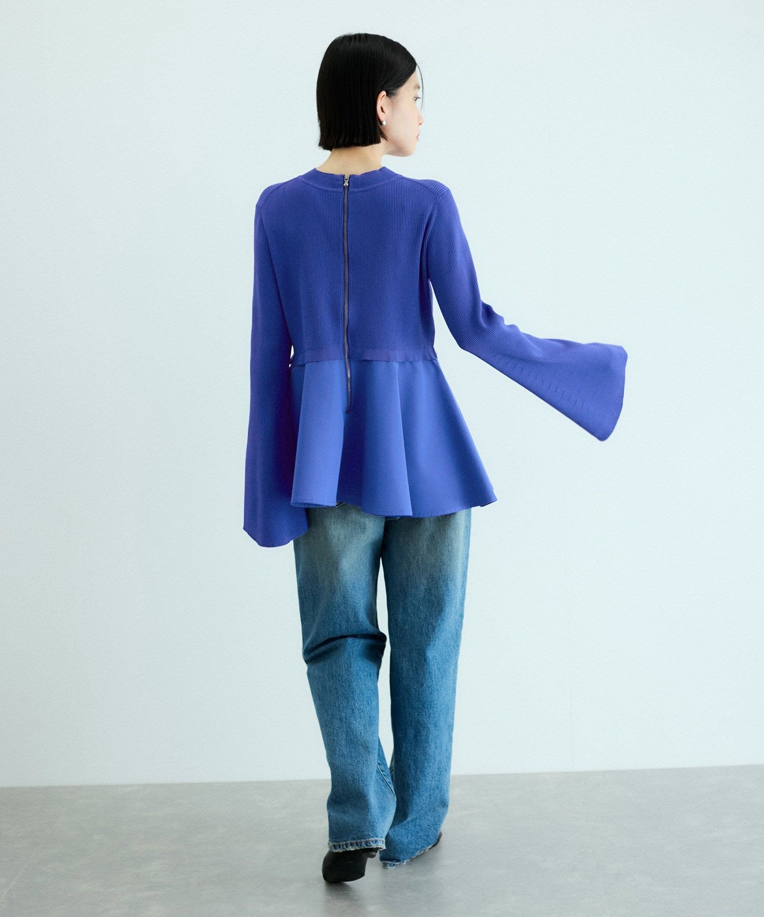 ADAM ET ROPE'｜【サステナブル】・【オケージョン】ペプラムコンビ