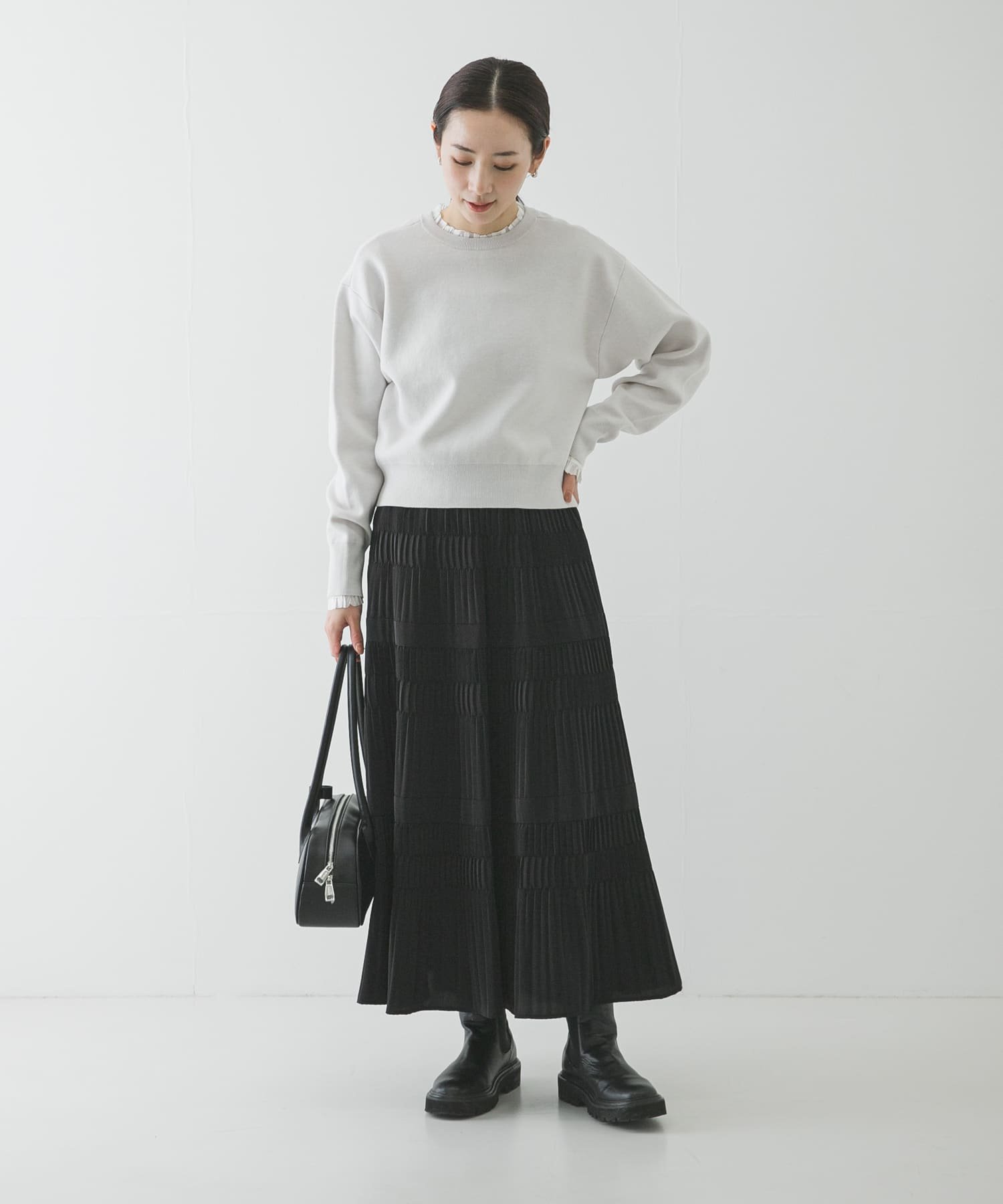 URBAN RESEARCH｜フリルデザインシアーカットソー | Rakuten Fashion