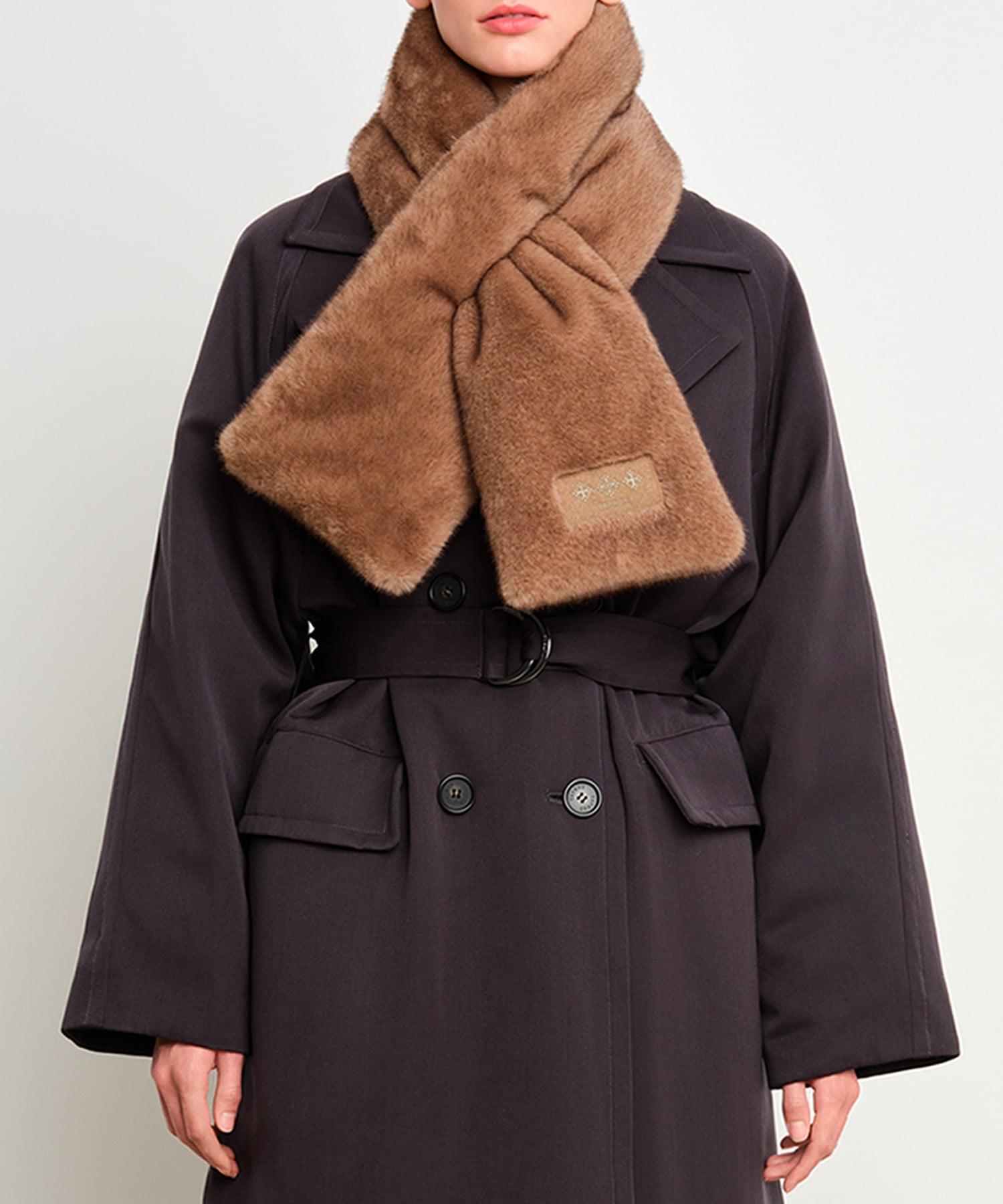 TATRAS CONCEPT STORE｜【TATRAS 直営店】ROLA ローラ / マフラー