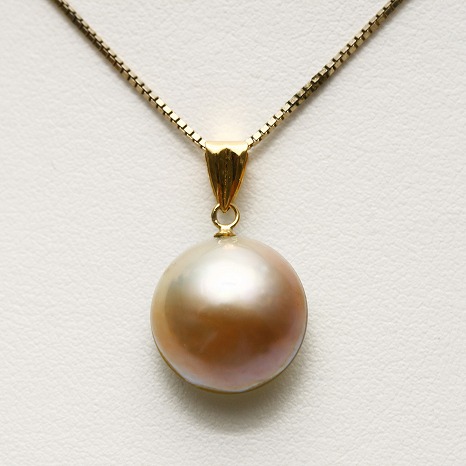 楽天市場】マベ真珠パールペンダントトップ グリーンブラウンカラー