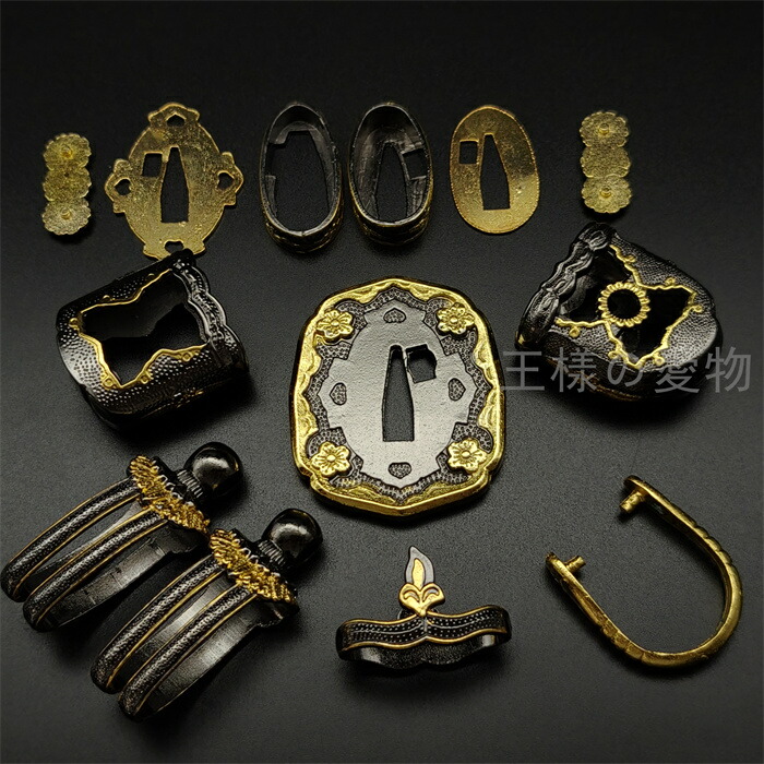 軍刀用柄縁頭 風神雷神刀装具 武具 縁戦時中日本軍軍隊当時物