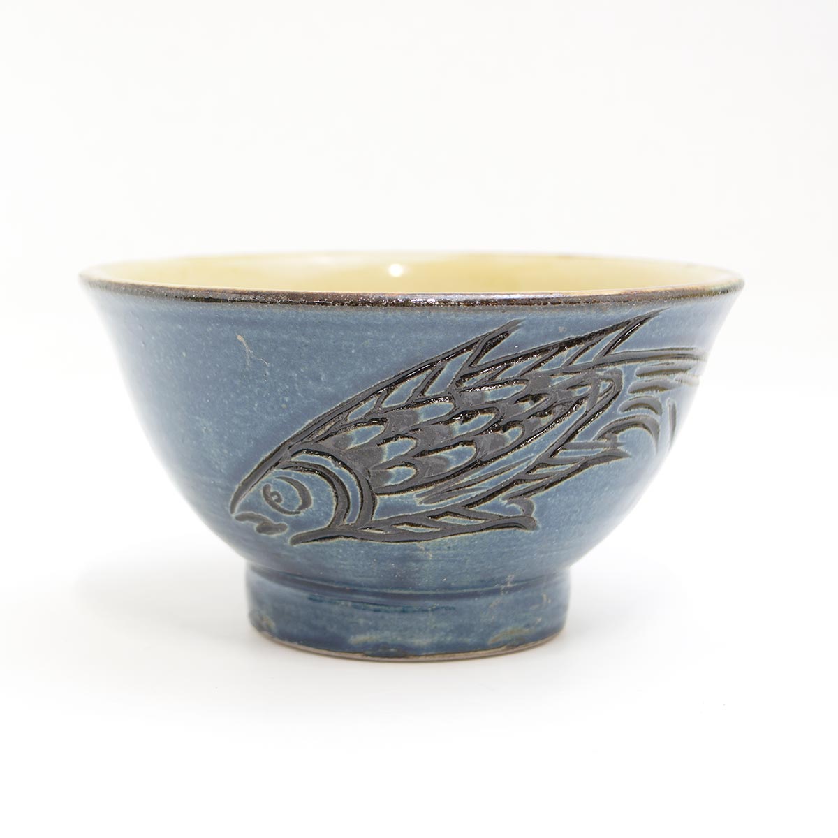 楽天市場】金城吉彦作 読谷壷屋焼 4寸マカイ 全10柄 沖縄 魚紋 海老紋