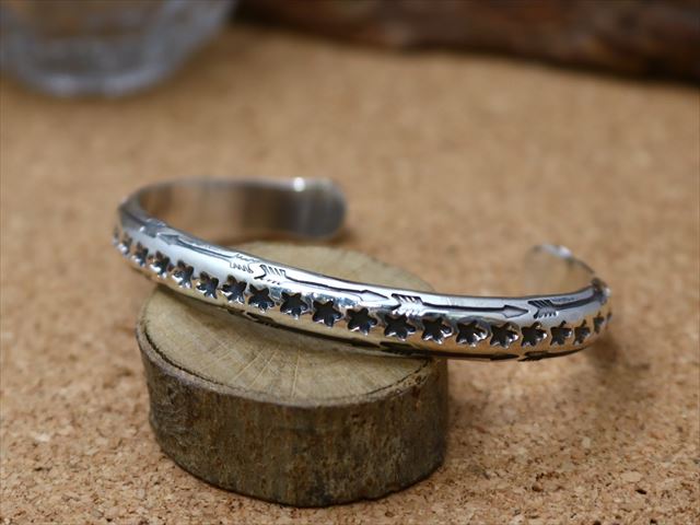 インディアンジュエリー バングル」の人気商品一覧 | 安い商品を通販