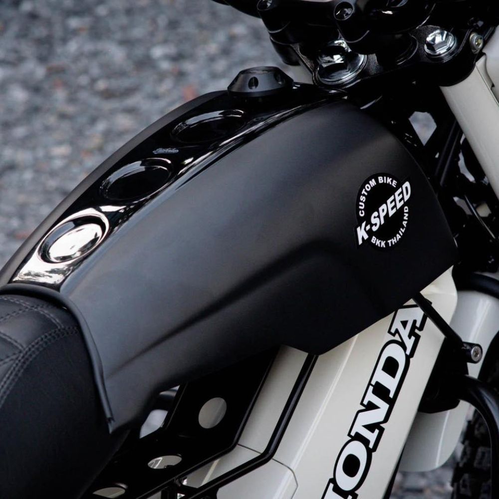 楽天市場】ホンダ ハンターカブ CT125 センターキャリア＆タンク型