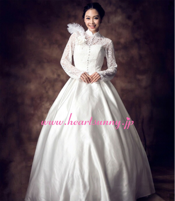 楽天市場】ウェディングドレス Aライン☆E084☆羽飾り 透明感レース