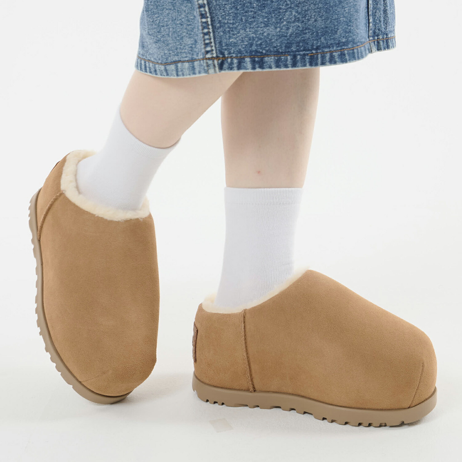 楽天市場】UGG アグ スリッポン ルームシューズ パンプド スライド