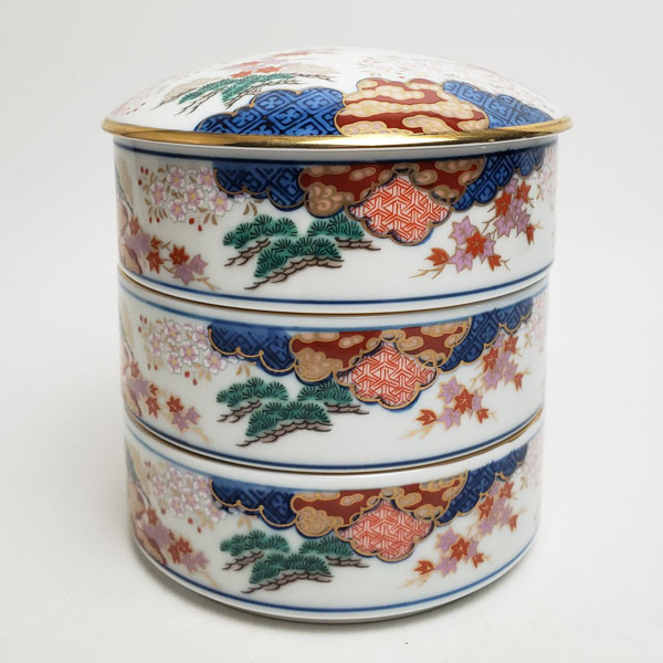 楽天市場】其泉窯 有田焼 春秋文 三段重（小）| 陶器 ミニ 重箱 3段 和