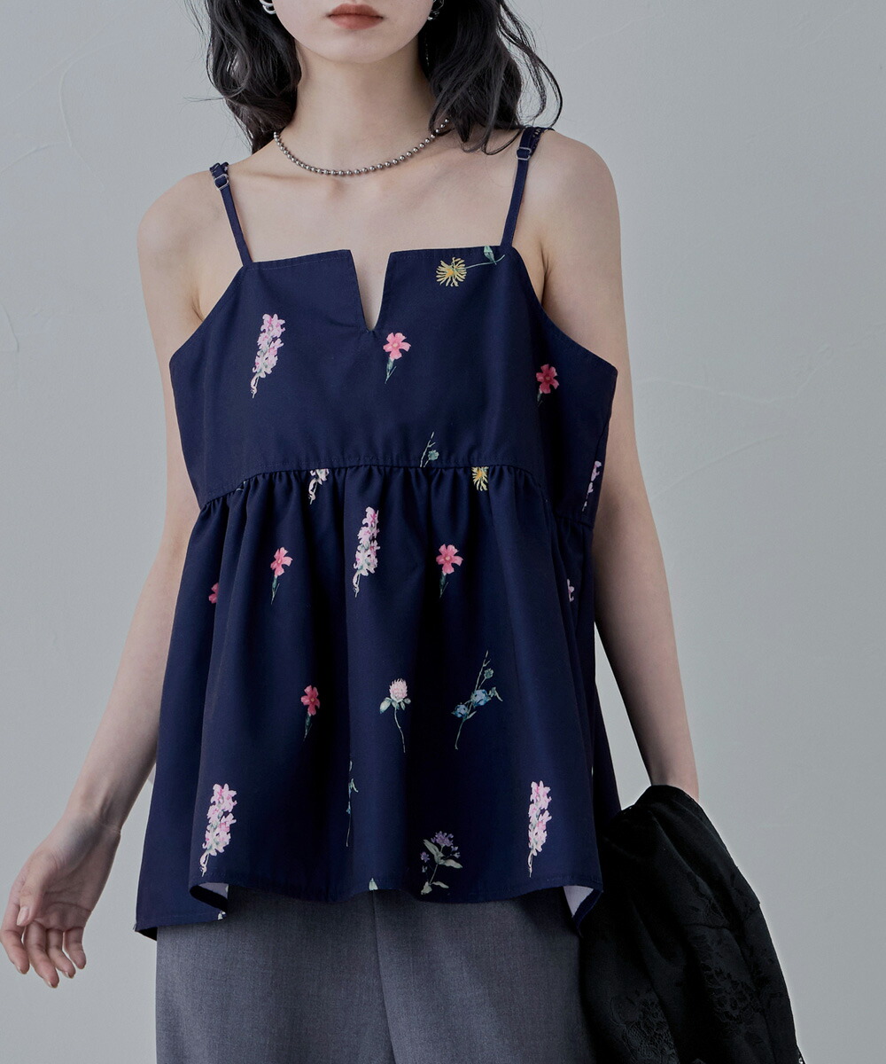週末限定 新品未使用タグ付 ネイビー 花柄 キャミソール 花柄