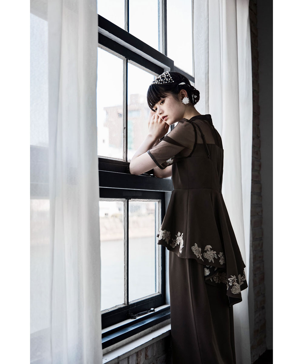 楽天市場】刺繍ペプラムビスチェ＆Iラインドレスセットアップ