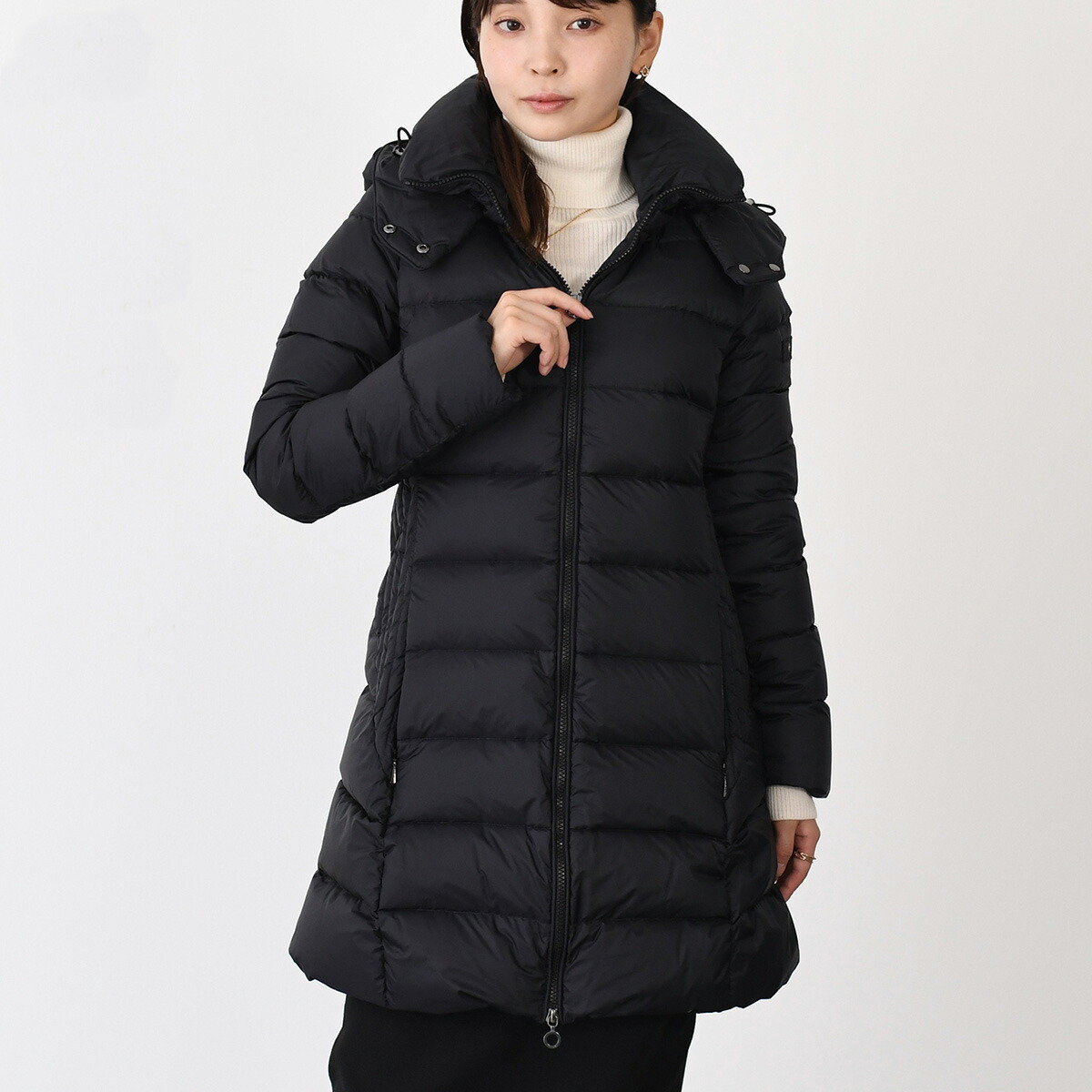 値下げ レア タトラス ダウンジャケット 肩ロゴ ダウンコート ミドル A