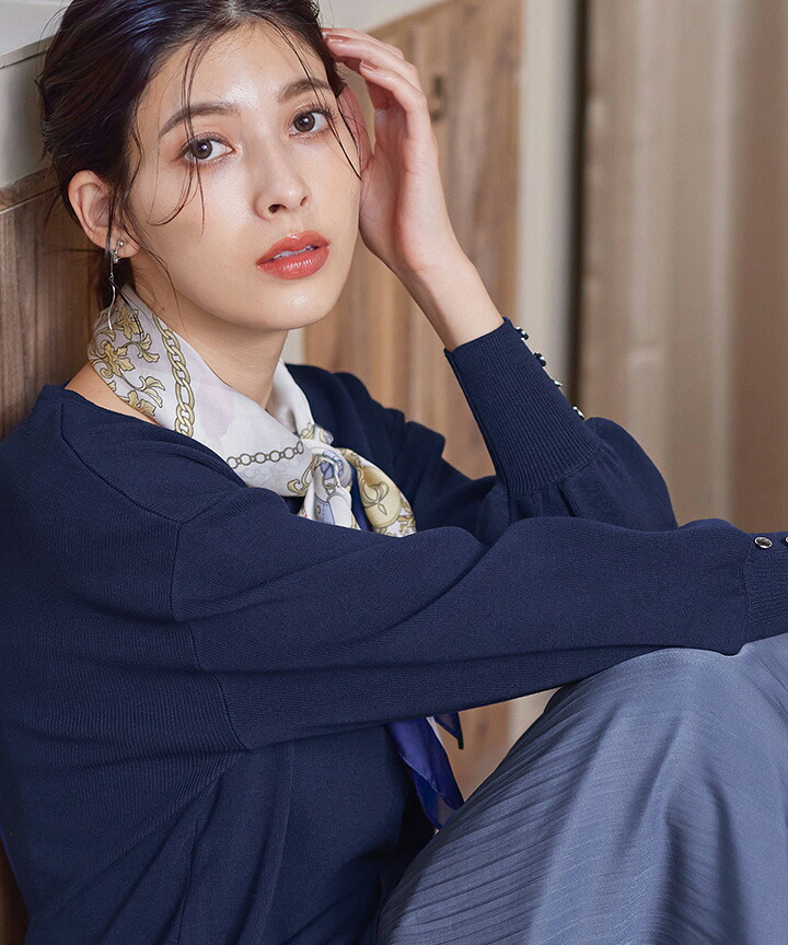 楽天市場】【楽天スーパーセール！50％OFF!!】Vネックラウンドヘム