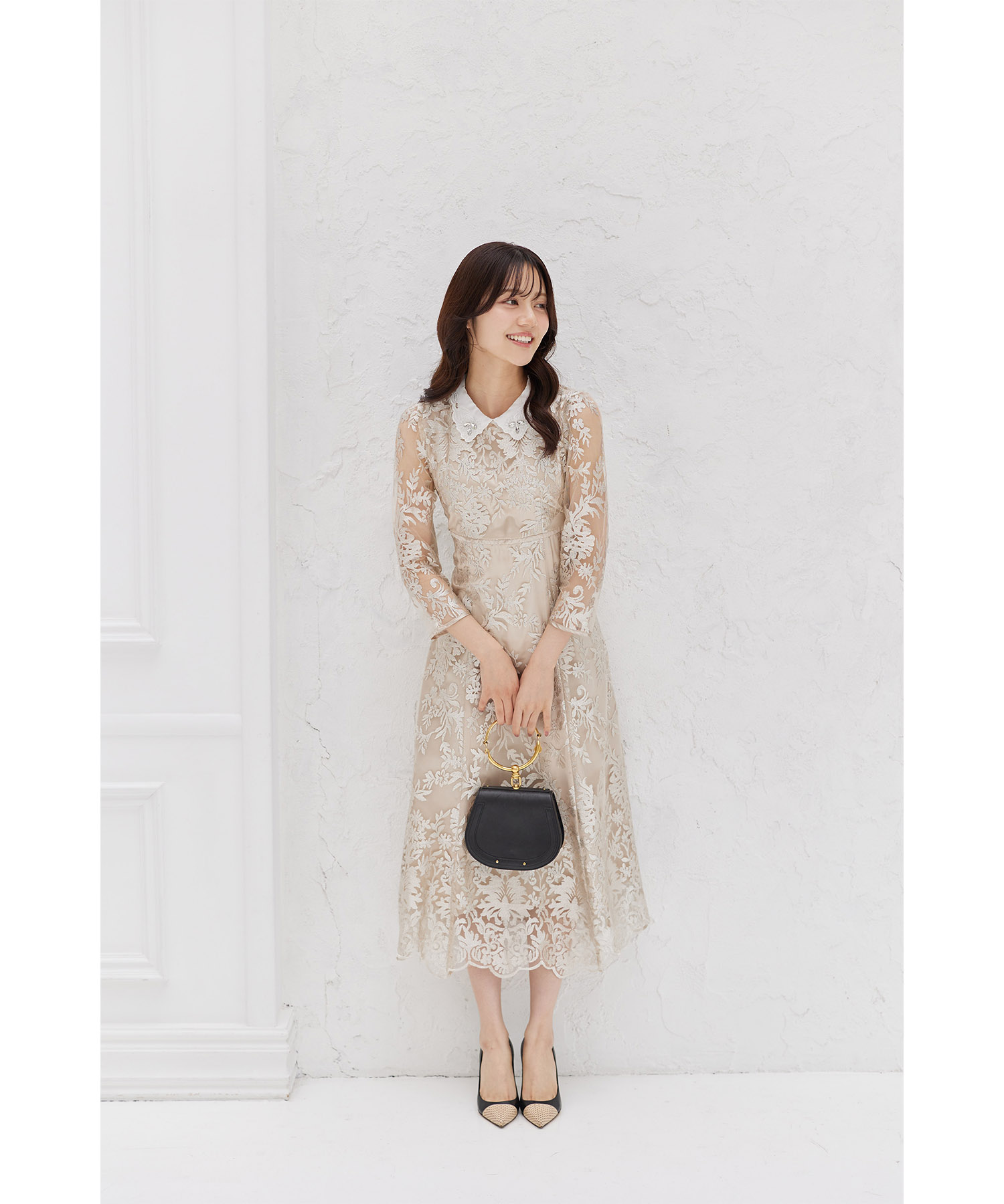 楽天市場】取り外し可能な立体フラワー襟付きレースワンピース