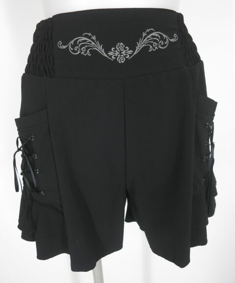 楽天市場】OZZ ONESTE / 編み上げ付きフリルショートパンツ オッズオン