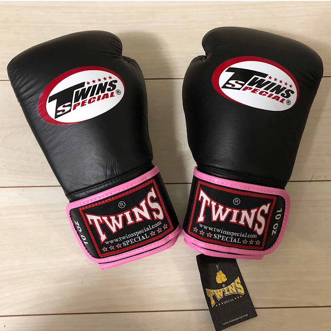 楽天市場】Twins ボクシンググローブ ブラック ピンク10オンス 10oz