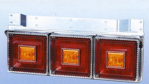 楽天市場】3連角テールの定番人気商品 JB(改)角大型テールランプ