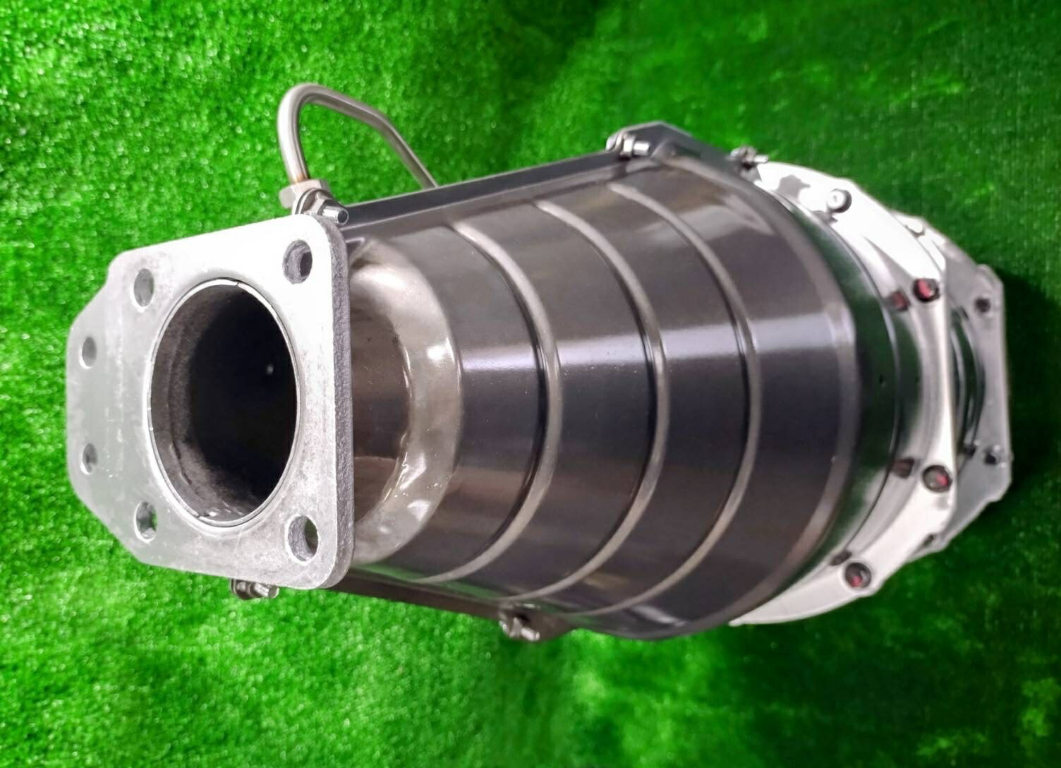 楽天市場】国内生産触媒DPDリビルト ISUZU フォワード FRR35C3S/FRR34