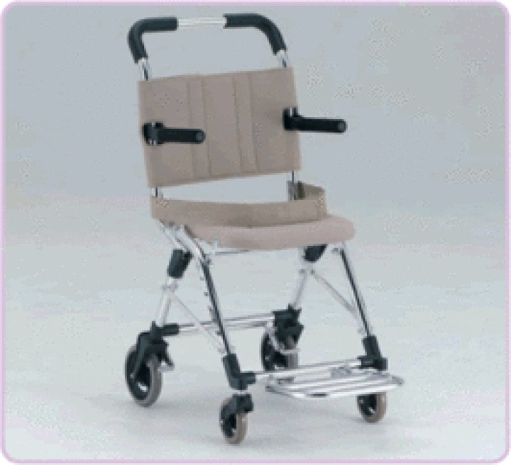 楽天市場】車椅子 折り畳み アルミ超軽量コンパクト折りたたみ携帯車