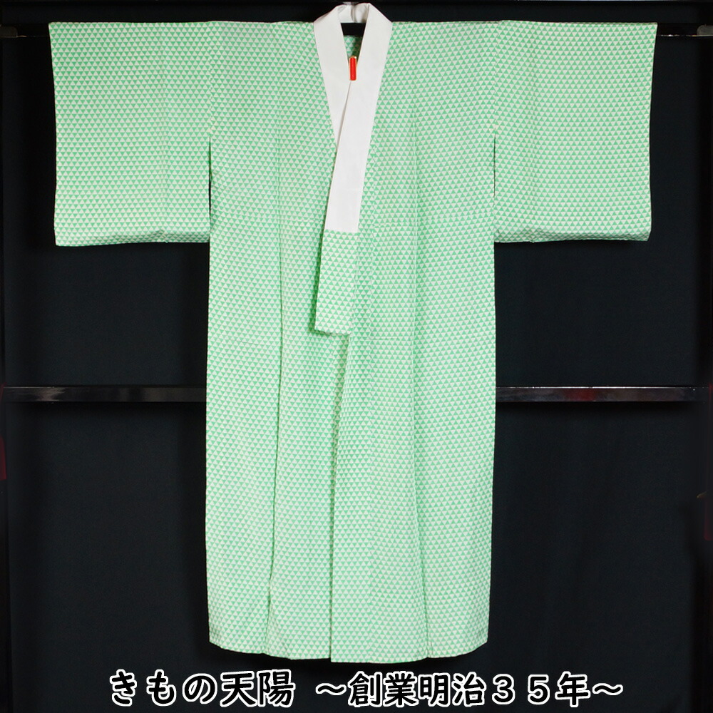 楽天市場】長襦袢 鱗模様 白・浅緑色系 単衣仕立てで袖は無双（袷） S