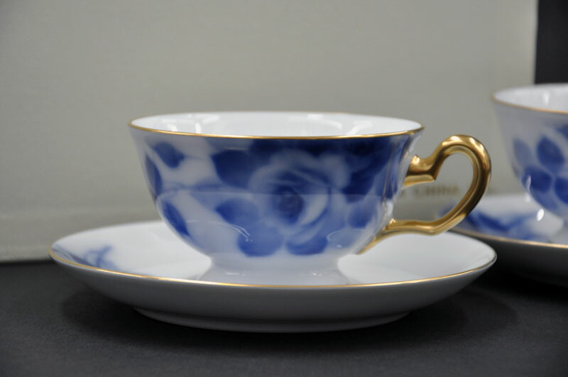 楽天市場】【送料無料】大倉陶園 ブルーローズ(8011)碗皿ペアセット