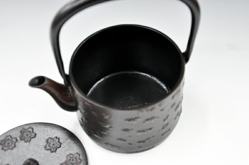 楽天市場】【送料無料】南部鉄瓶【桜皮寸胴筒型】1.0リットル