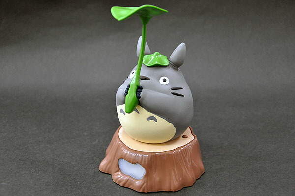 楽天市場】となりのトトロどんどこおどり（振動センサー内蔵)大トトロ