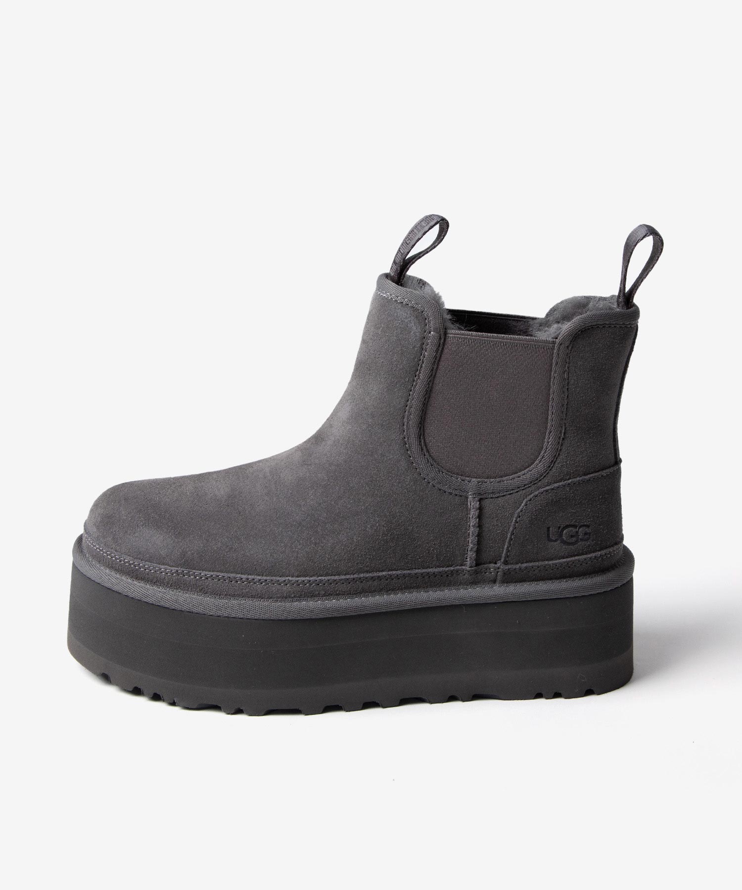 楽天市場】アグ UGG 1134526 ブーツ NEUMEL PLATFORM CHELSEA