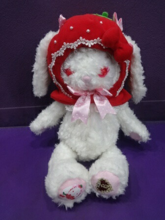 ナ*リ様 いちごになりたいうさくみゃちゃんピンク白ドットリボン