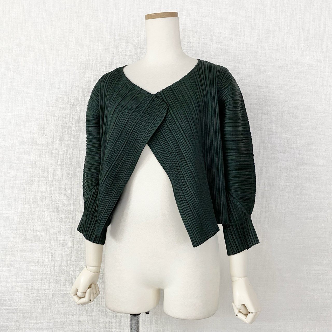 楽天市場】PLEATS PLEASE プリーツプリーズ イッセイミヤケ プリーツ