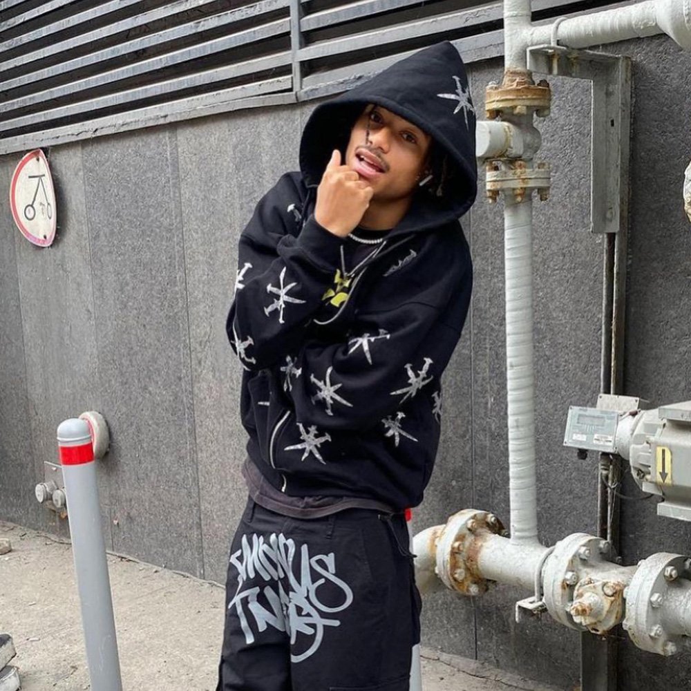 楽天市場】UNKNOWN LONDON / Dagger Rhinestone Zip Hoodie : VENTURER