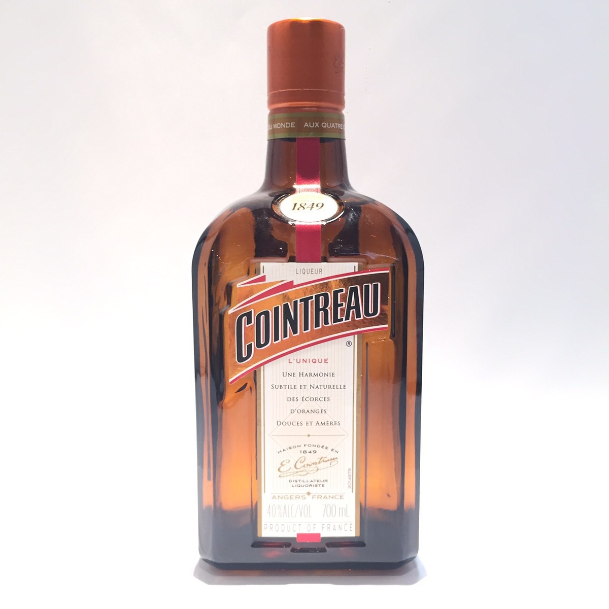 楽天市場】コアントローリキュールCOINTREAULIQUEUR40%ALC/VOL / 700ml