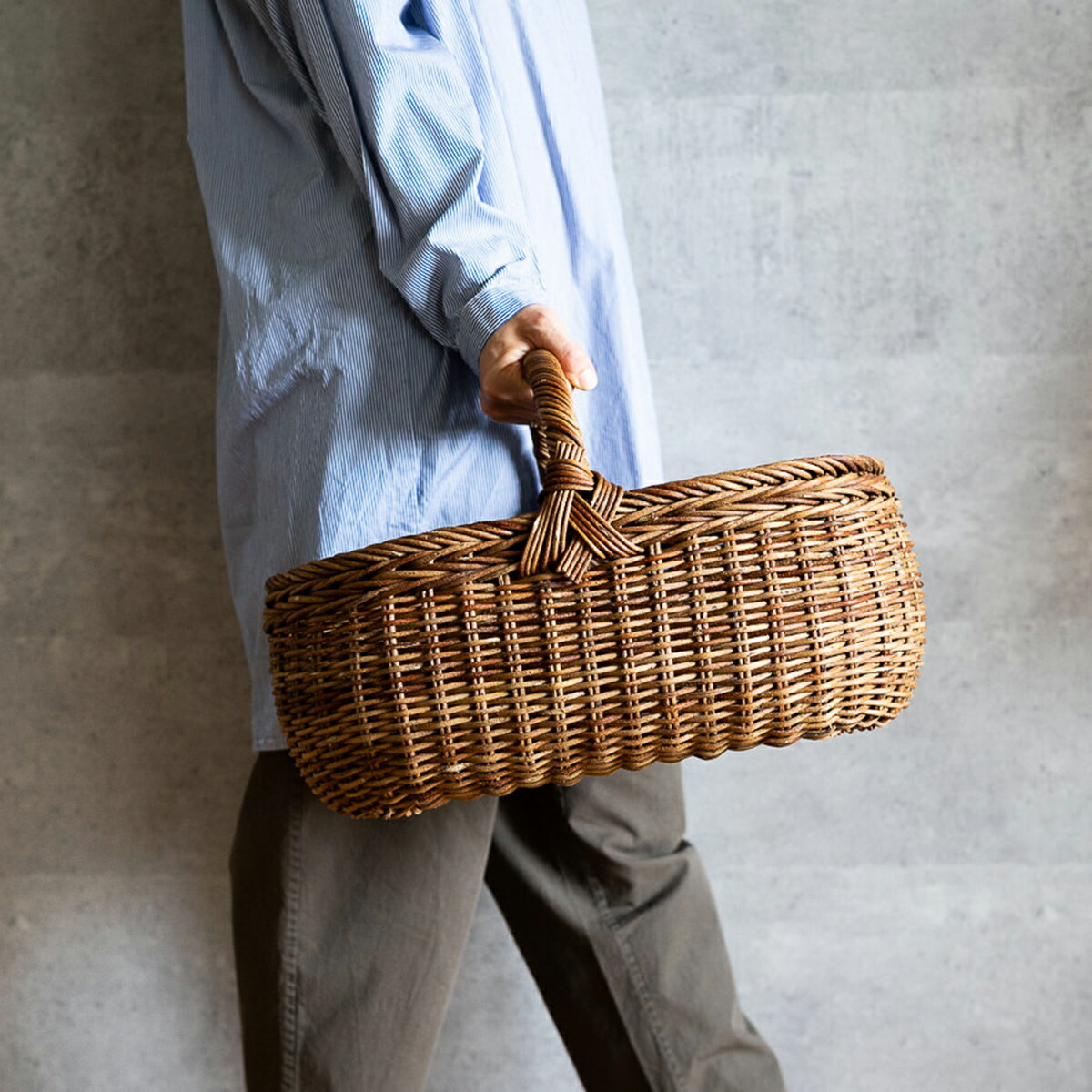 楽天市場】パンバスケット 収納かご あけび蔓 持ち手付き 楕円型 天然