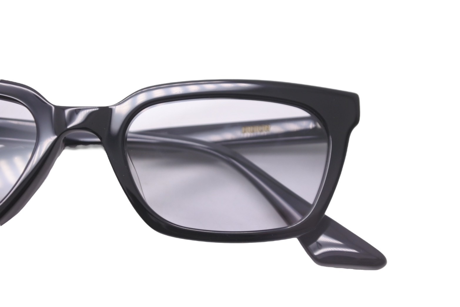 楽天市場】新品未使用 GENTLE MONSTER DIDION 01(G) ジェントル