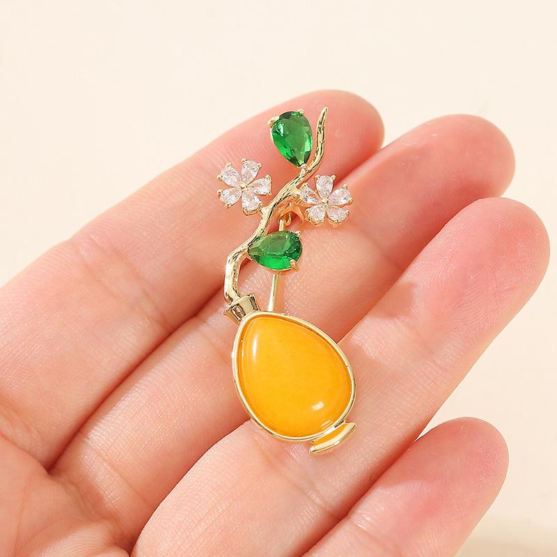 琥珀 ブローチ」の人気商品一覧 | 安い商品を通販サイトから探す