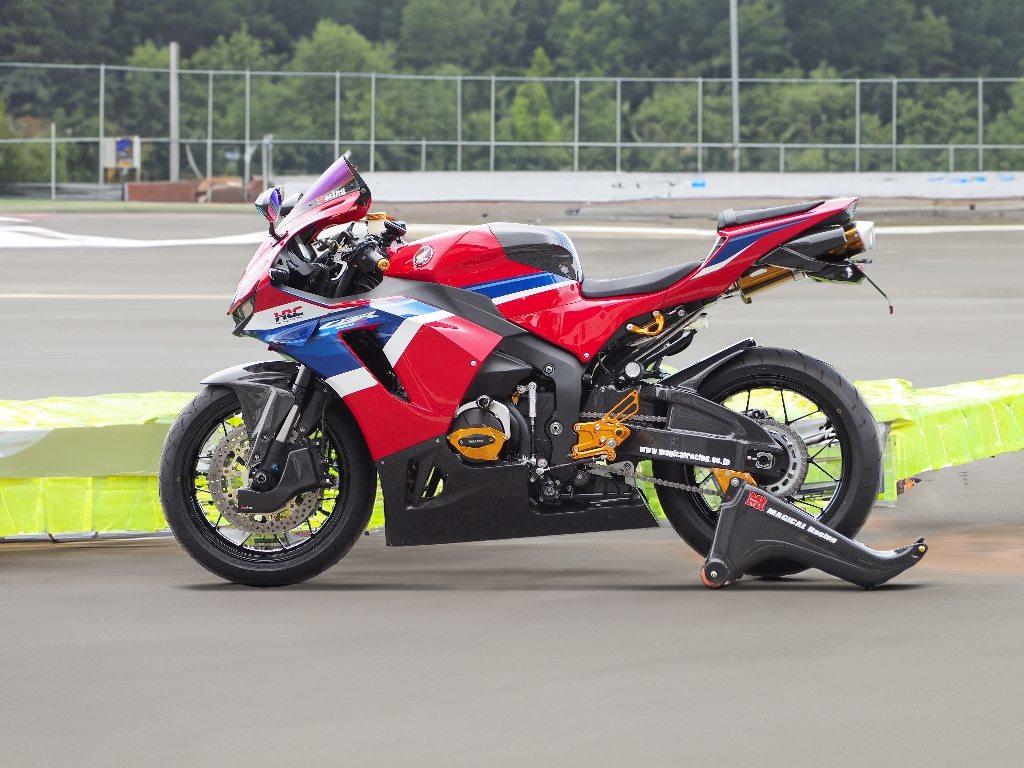 楽天市場】Magical Racing マジカルレーシング タンクエンド CBR600RR