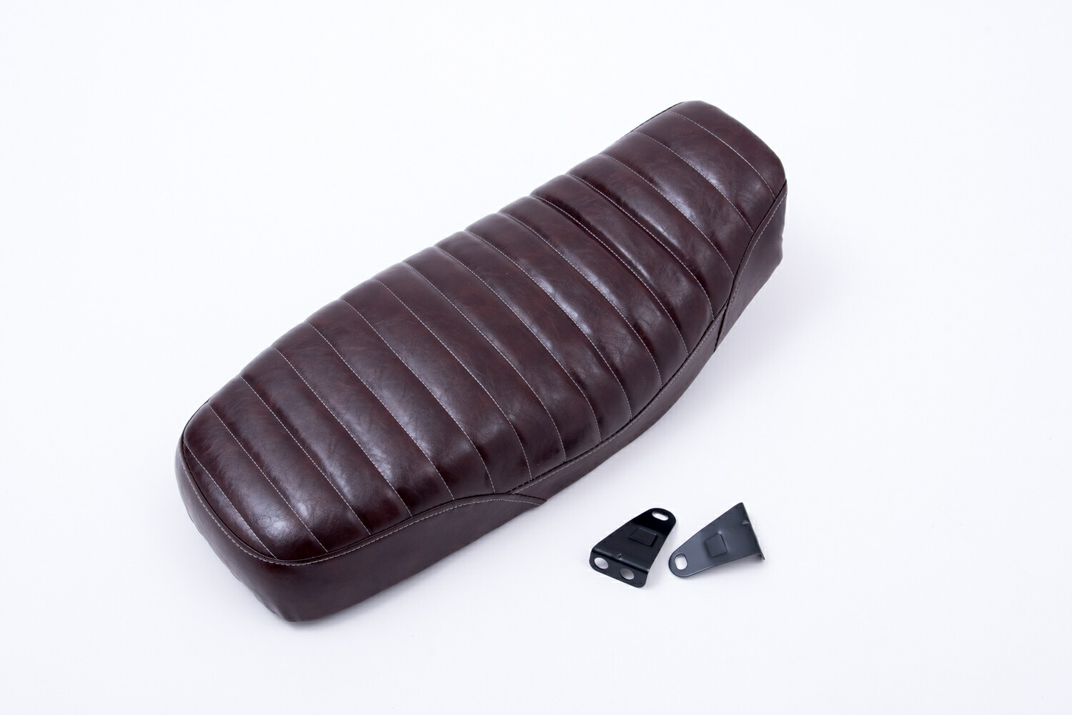 楽天市場】GN125 GN125H GN125-2F シート 座席 社外品 焦げ茶色 タック