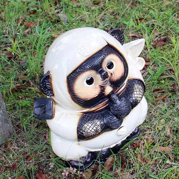 楽天市場】【38時間限定20%OFFクーポン配布中】信楽焼 白忍者たぬき