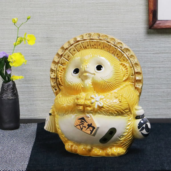 楽天市場】【38時間限定20%OFFクーポン配布中】信楽焼 風水狸(黄色) 金