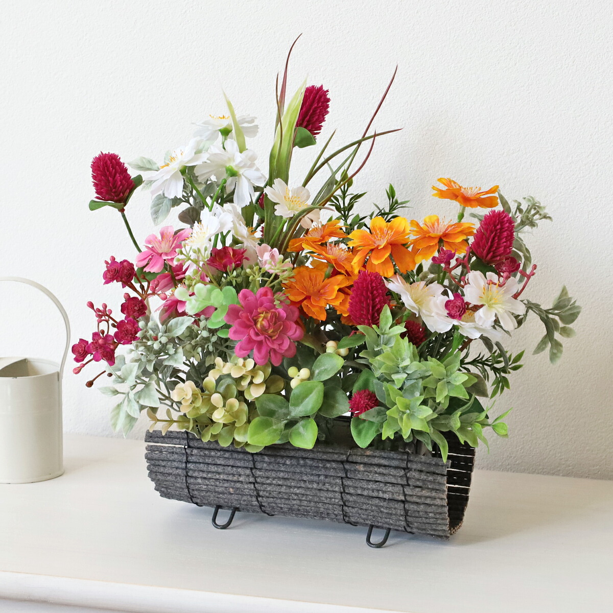 楽天市場】造花 センニチコウとミニコスモスの横長アレンジ 秋の