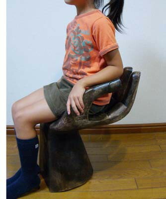 楽天市場】☆レビューで特典☆【5月下旬入荷予定】手のスツール(左手