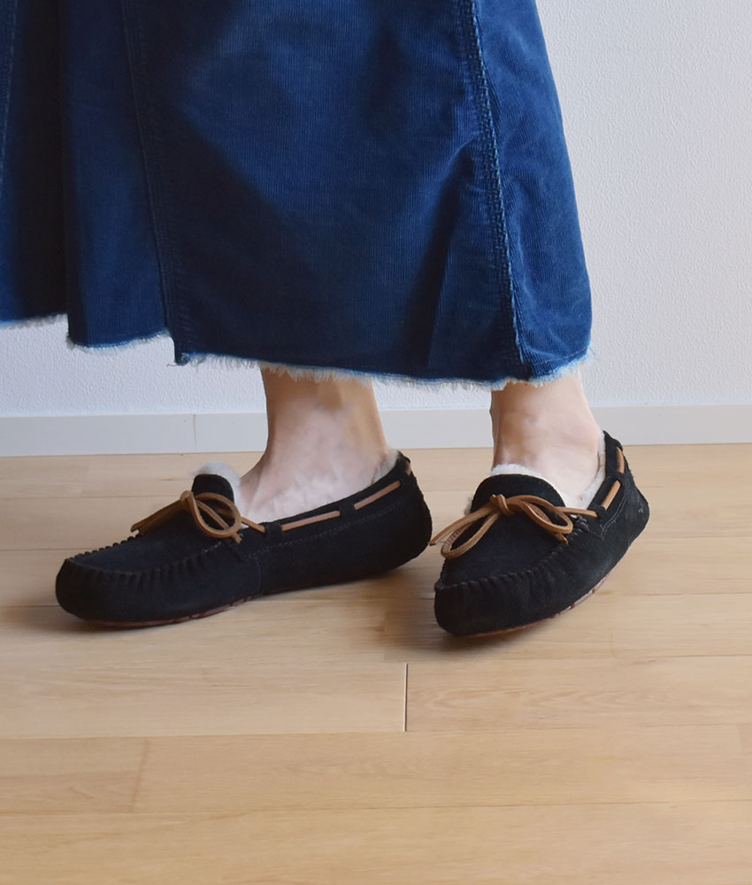 楽天市場】アグ ダコタ UGG モカシン レディース ブラック 黒 ブラウン