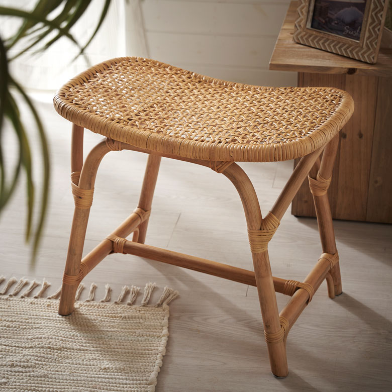 新品 未使用 ラタン スツール 36㎝×36㎝×36㎝ 籐 サイコロ 椅子 新品