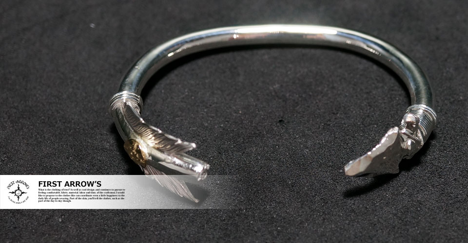 First arrows シルバー ツイストデザイン バングル First arrows
