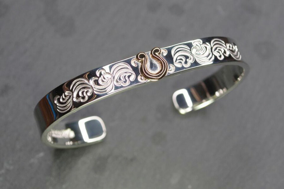 楽天市場】ポイント2倍!!ファーストアローズ K18Horseshoe付 カラ草