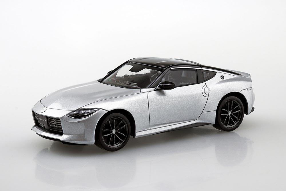 ニッサン RZ34 フェアレディZ (ブリリアントシルバー)【17-D