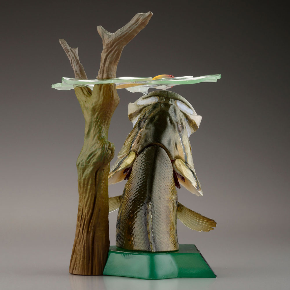 STRIKEFANTASY ブラックバス【KD068:4537807070616】｜海洋堂