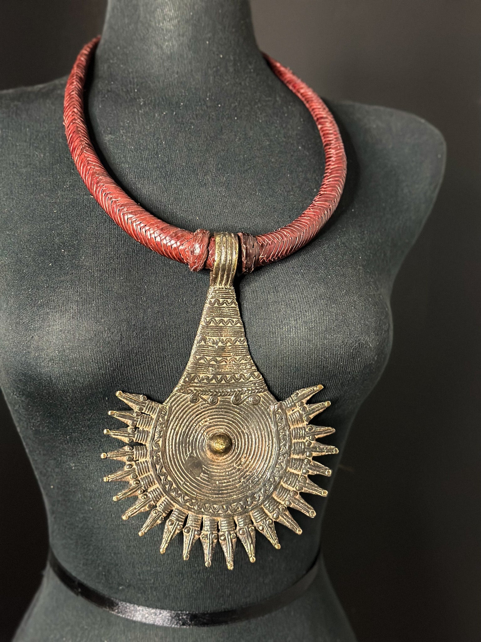 Tuareg / Berber Vintage Metal and Leather Necklace – Trufacebygrace